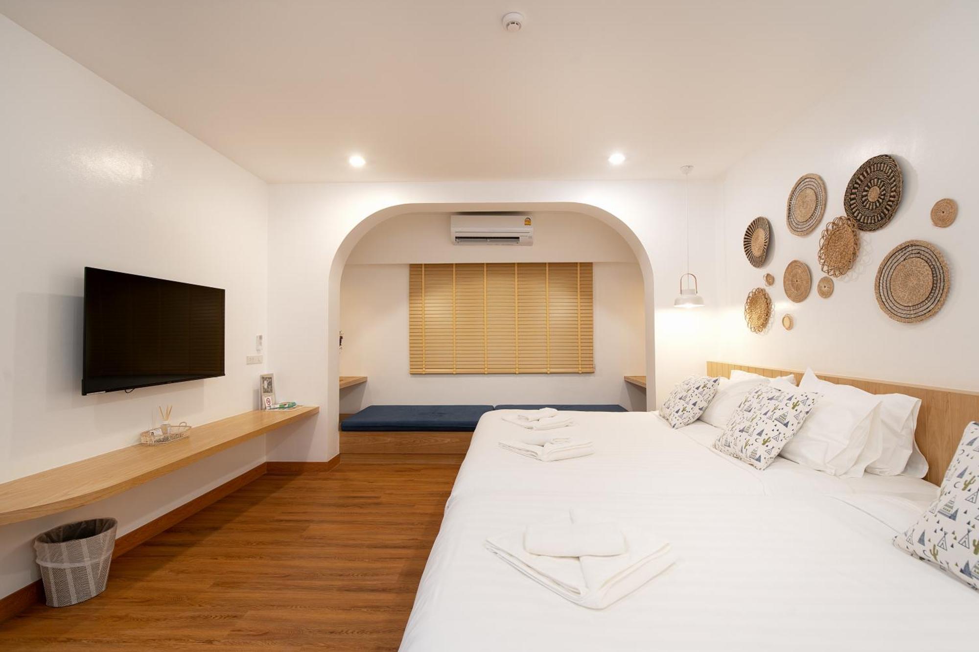 The Modeva Hotel Kanchanaburi Bagian luar foto